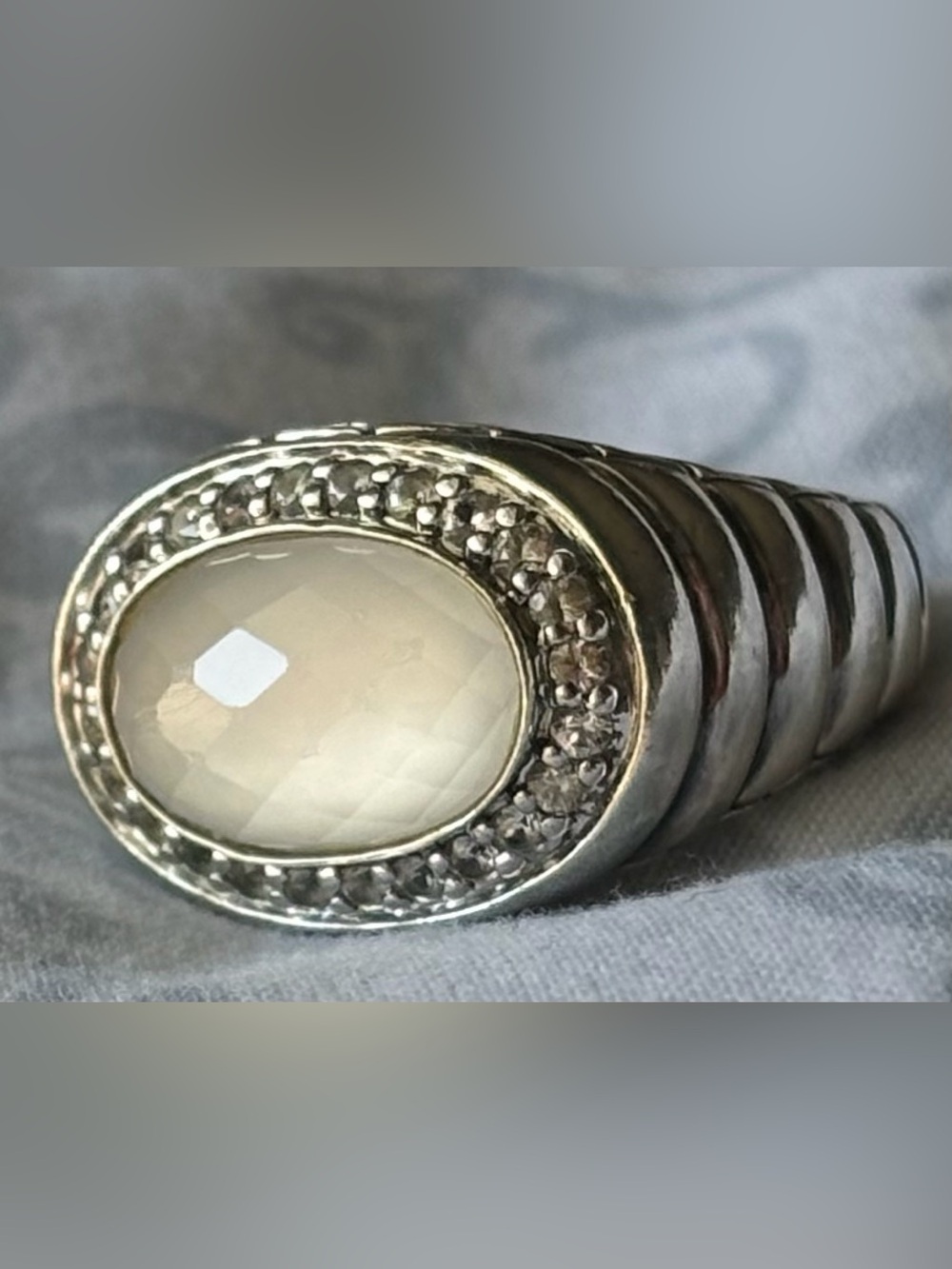 Classic John Hardy Batu Ring Milky Quartz White Sapphire .925 Sterling Silver